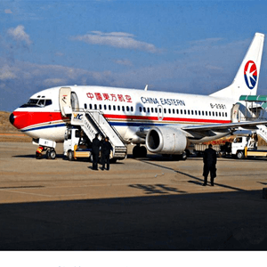 静巴机场物流航空快运业稳步发展的原因是什么？